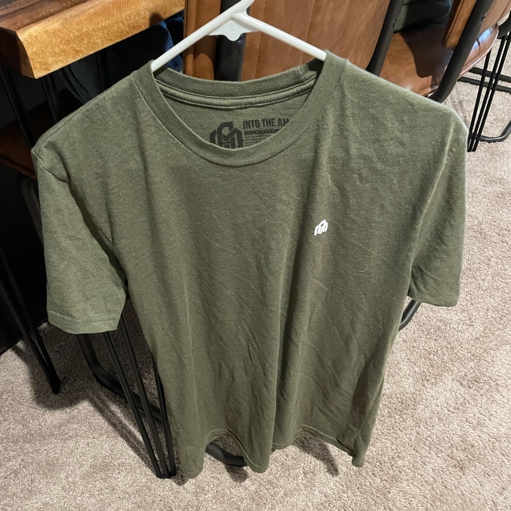 Army green tee shirt